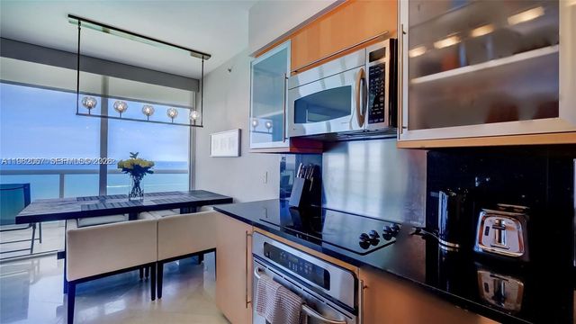 6365 Collins Ave 3802, Miami Beach, FL 33141