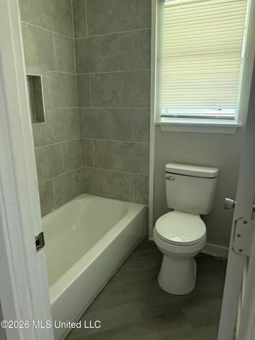 4224 Cypress Drive, Jackson, MS 39212