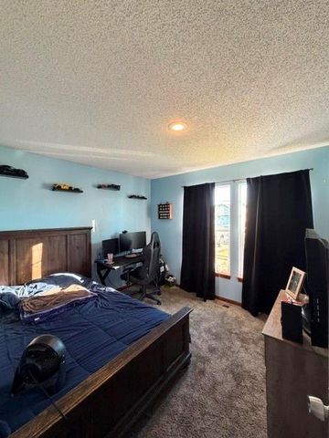 605 W 3rd Terrace, Wellsville, KS 66092