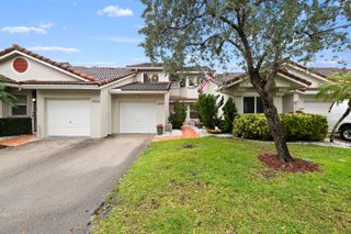 7438 S Pinewalk Dr Drive S 13-3, Margate, FL 33063