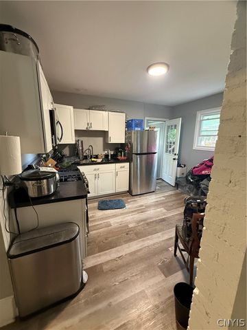 1 Lawton Avenue, Auburn, NY 13021