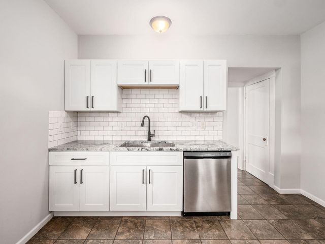 411-415 E 13th Avenue, Columbus, OH 43201