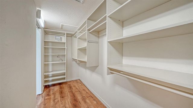 10084 CHERRY HILLS AVE CIR, Bradenton, FL 34202