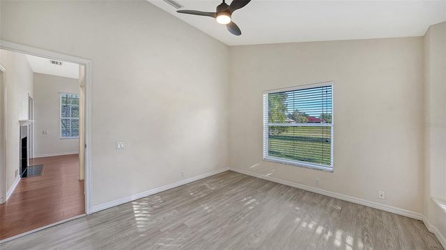 10084 CHERRY HILLS AVE CIR, Bradenton, FL 34202