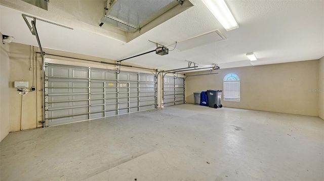 10084 CHERRY HILLS AVE CIR, Bradenton, FL 34202