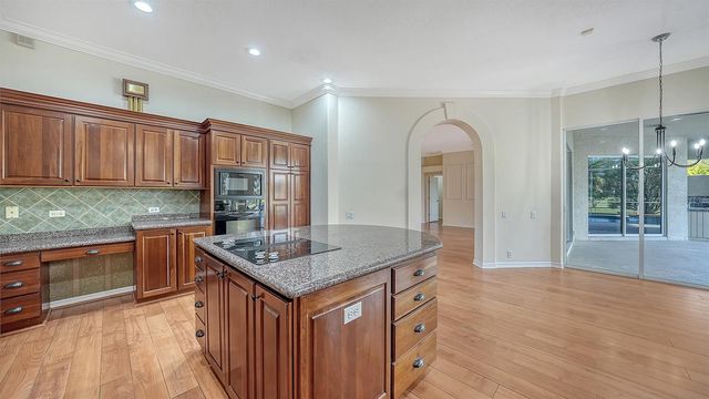 10084 CHERRY HILLS AVE CIR, Bradenton, FL 34202