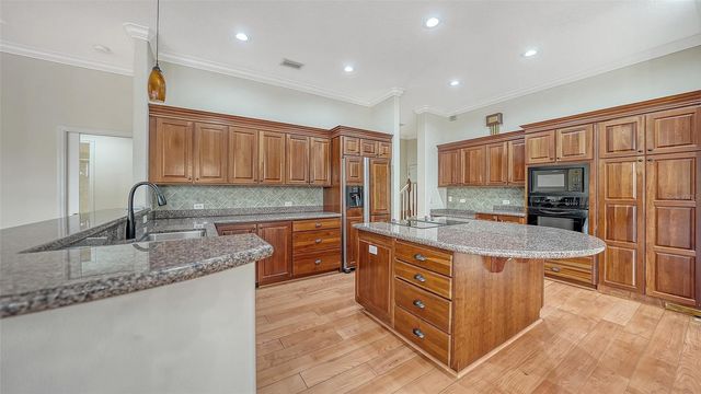 10084 CHERRY HILLS AVE CIR, Bradenton, FL 34202