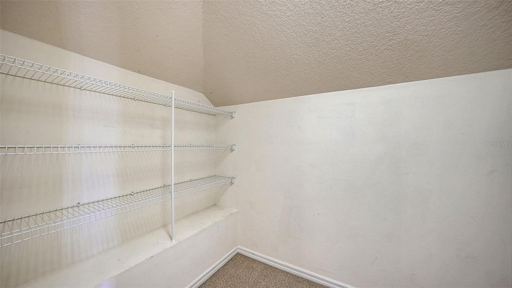 Image 44 of property listing at 10084 CHERRY HILLS AVE CIR, Bradenton, FL 34202