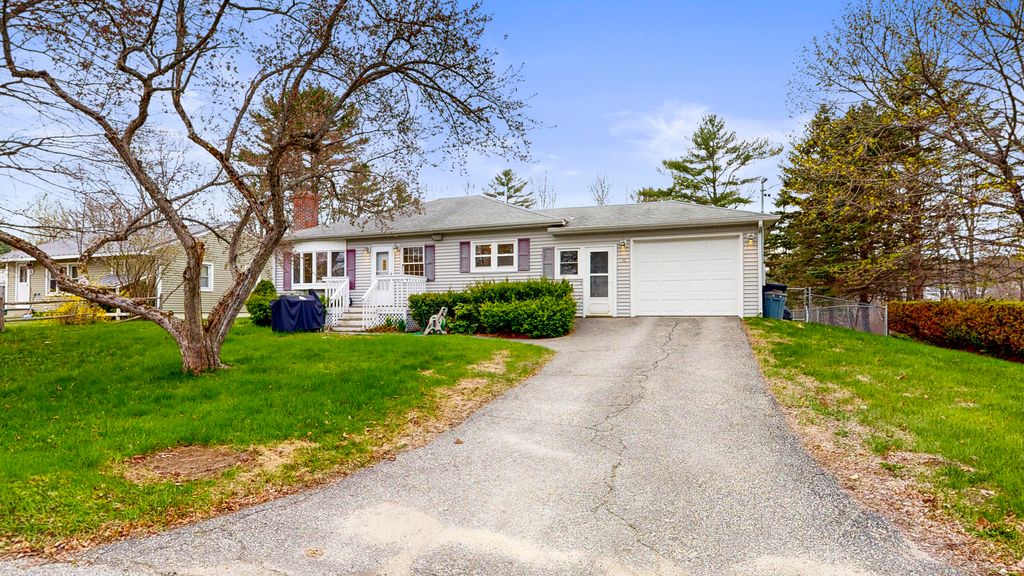 10 Riley Street, Lewiston, ME 04240 — photo 4
