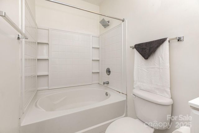3158 Walnut Park Drive, Charlotte, NC 28262