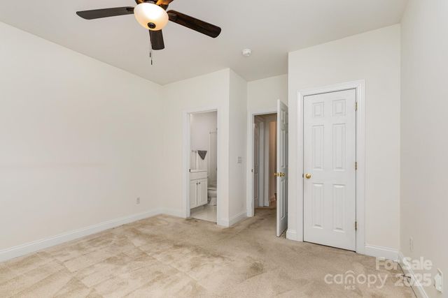 3158 Walnut Park Drive, Charlotte, NC 28262