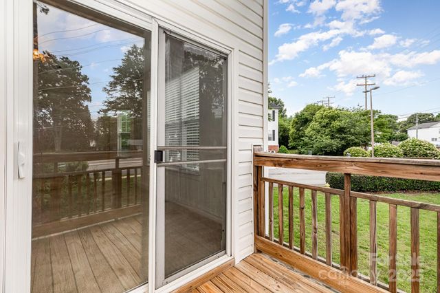 3158 Walnut Park Drive, Charlotte, NC 28262