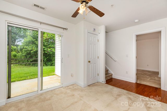 3158 Walnut Park Drive, Charlotte, NC 28262