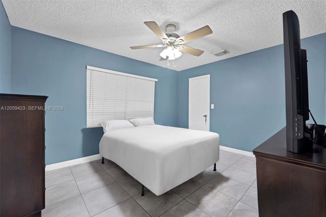 8622 NW 49th Drive, Coral Springs, FL 33067