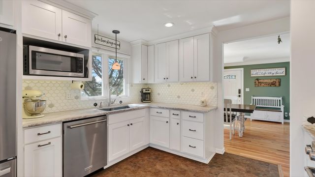 3033 W Litchfield Pl, Spokane, WA 99205