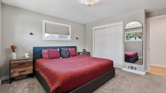 3033 W Litchfield Pl, Spokane, WA 99205