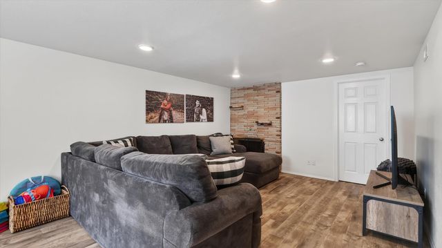 3033 W Litchfield Pl, Spokane, WA 99205