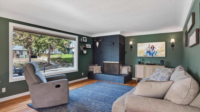 3033 W Litchfield Pl, Spokane, WA 99205