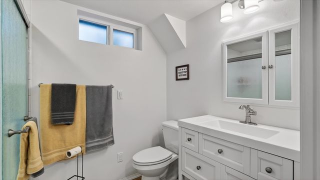 3033 W Litchfield Pl, Spokane, WA 99205