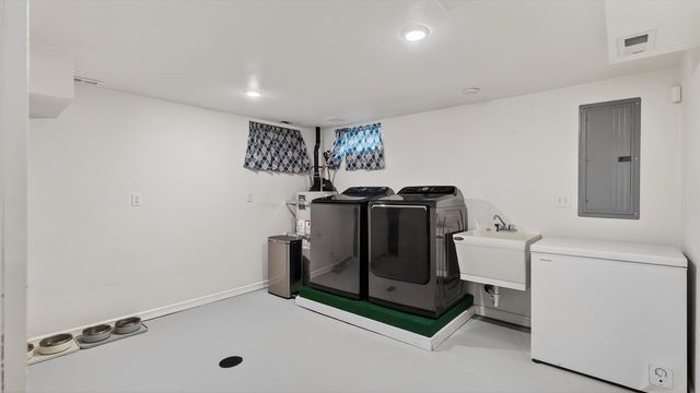 3033 W Litchfield Pl, Spokane, WA 99205