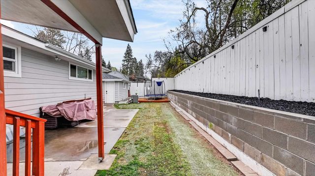 3033 W Litchfield Pl, Spokane, WA 99205