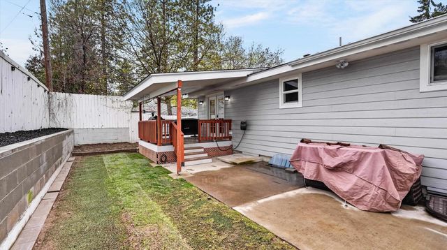 3033 W Litchfield Pl, Spokane, WA 99205