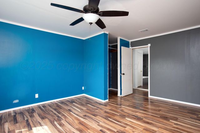 224 E WILLOW CREEK Drive, Amarillo, TX 79108