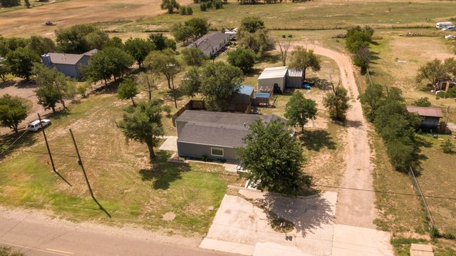 224 E WILLOW CREEK Drive, Amarillo, TX 79108