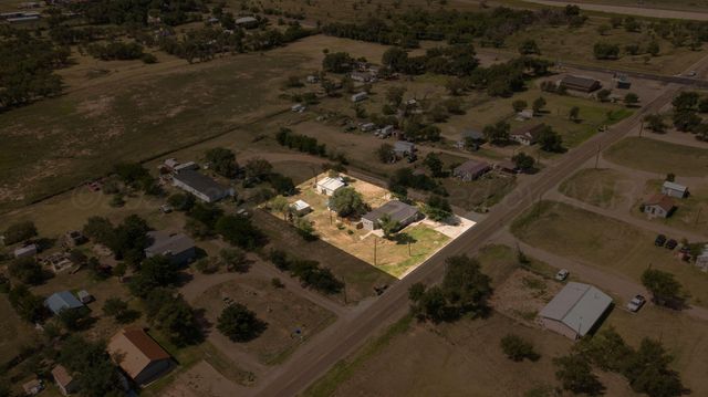 224 E WILLOW CREEK Drive, Amarillo, TX 79108