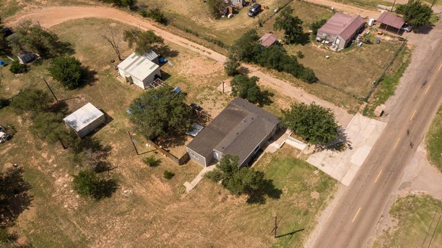 224 E WILLOW CREEK Drive, Amarillo, TX 79108