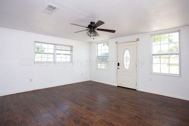 224 E WILLOW CREEK Drive, Amarillo, TX 79108