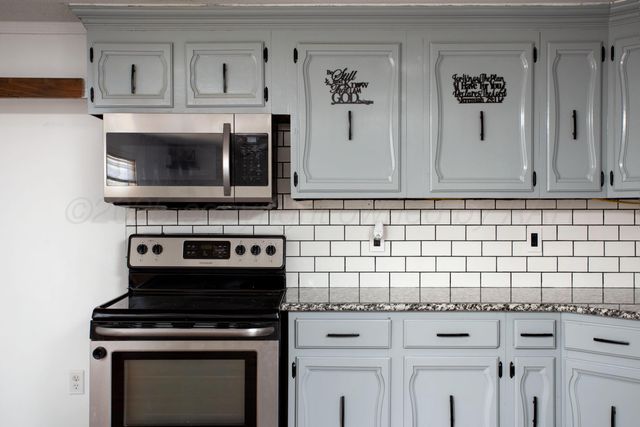 224 E WILLOW CREEK Drive, Amarillo, TX 79108