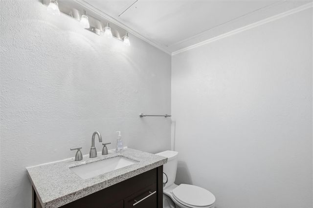 333 Melrose Drive 16A, Richardson, TX 75080