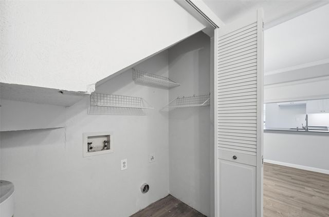 333 Melrose Drive 16A, Richardson, TX 75080