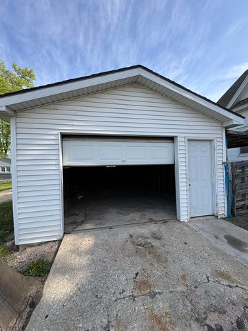 962 Upper Street, Arlington, IA 50606