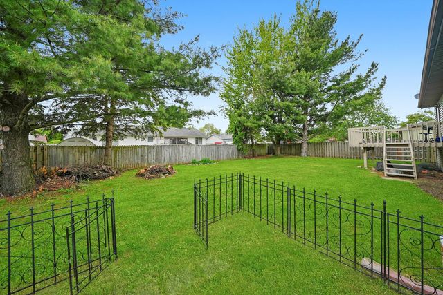 9619 Woods Lane, Hebron, IL 60034