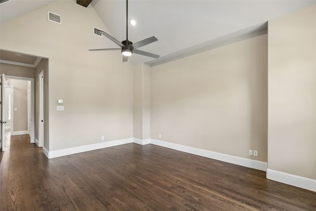 2737 Farmers Branch Lane, Farmers Branch, TX 75234
