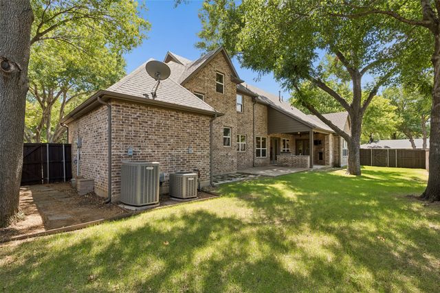 2737 Farmers Branch Lane, Farmers Branch, TX 75234