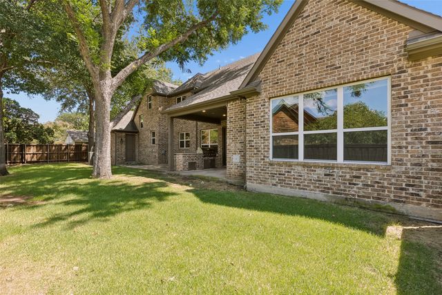 2737 Farmers Branch Lane, Farmers Branch, TX 75234