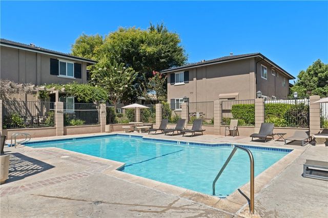 660 S Glassell Street 45, Orange, CA 92866
