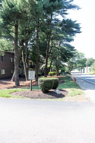 232 Canton St 112, Randolph, MA 02368