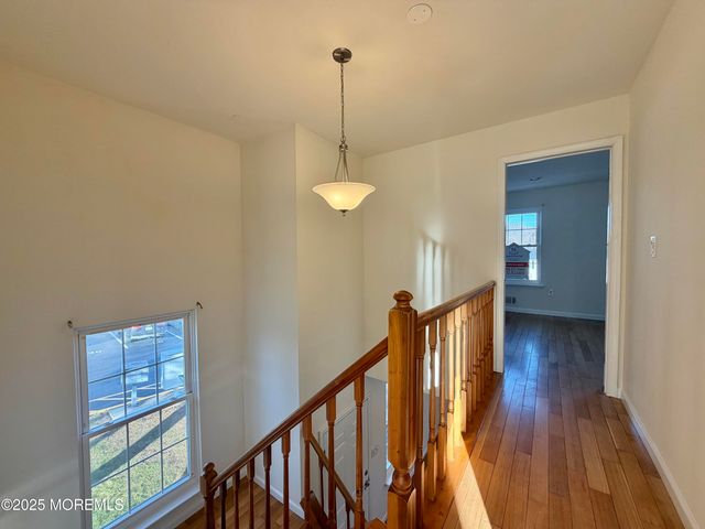 1 Gwizdak Court, Sayreville, NJ 08879