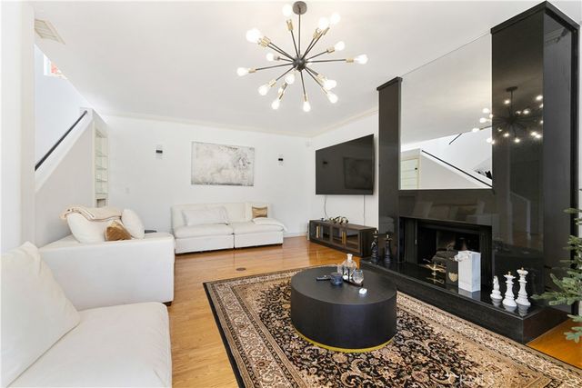 1356 Summitridge, Beverly Hills, CA 90210