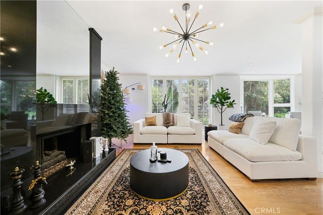 1356 Summitridge, Beverly Hills, CA 90210