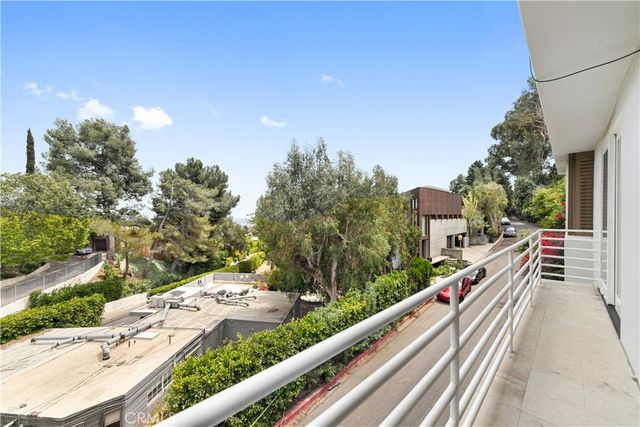 1356 Summitridge, Beverly Hills, CA 90210