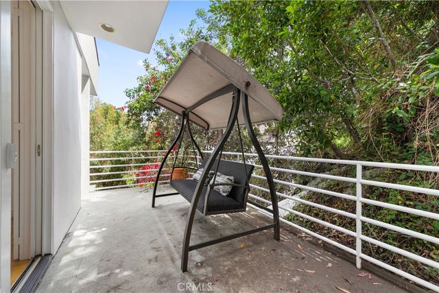 1356 Summitridge, Beverly Hills, CA 90210