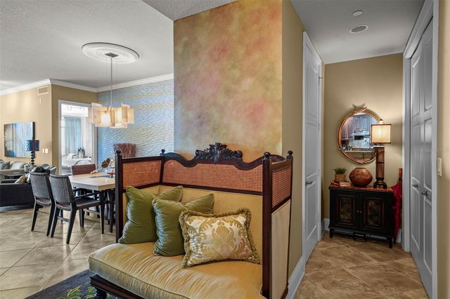 470 MANDALAY AVENUE 403, Clearwater Beach, FL 33767