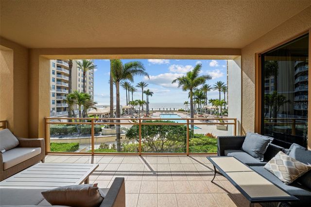 470 MANDALAY AVENUE 403, Clearwater Beach, FL 33767