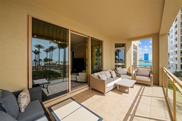470 MANDALAY AVENUE 403, Clearwater Beach, FL 33767