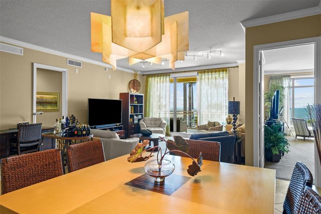 470 MANDALAY AVENUE 403, Clearwater Beach, FL 33767